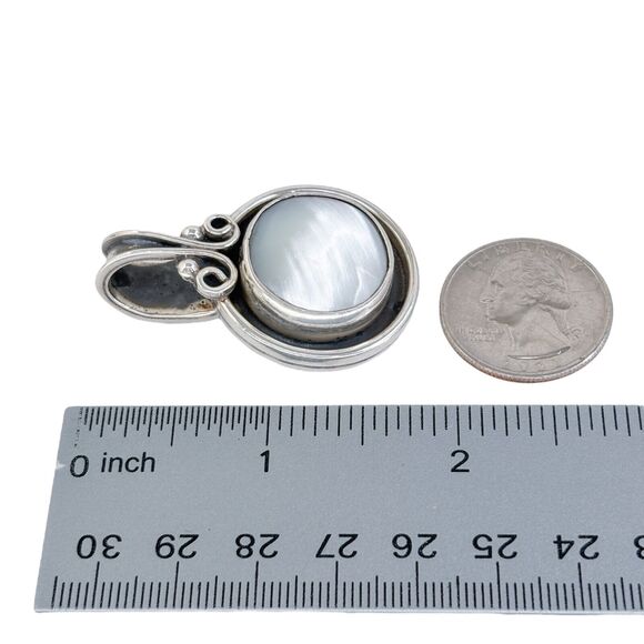 Vintage Mexico HOB 925 Sterling Silver 925 Mother of Pearl Pendant - Picture 7 of 8